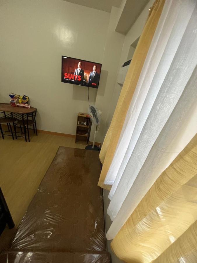 Lovers Inn Qc Кесон-Сити Экстерьер фото